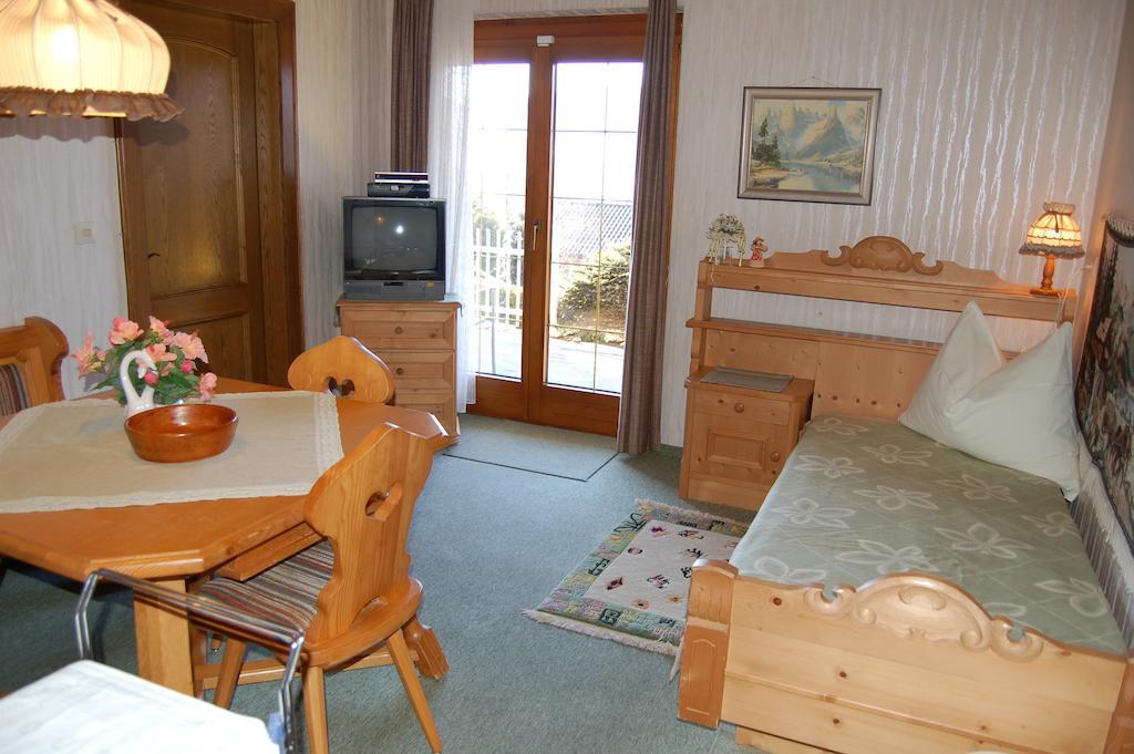 Ferienwohnung Haus Elfriede Millstatt am See Zimmer foto